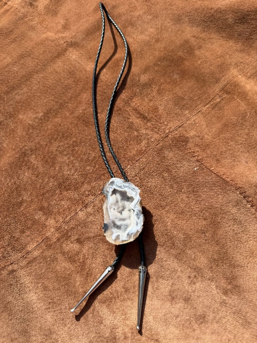Western Bolo Tie White Gray Geode Slice Crystal Center Black Cord